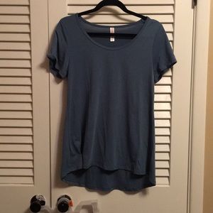 Lularoe Classic Tee Size S